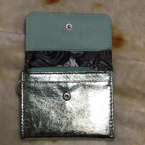 Adrienne Vittadini studio keychain wallet - Picture 3 of 4